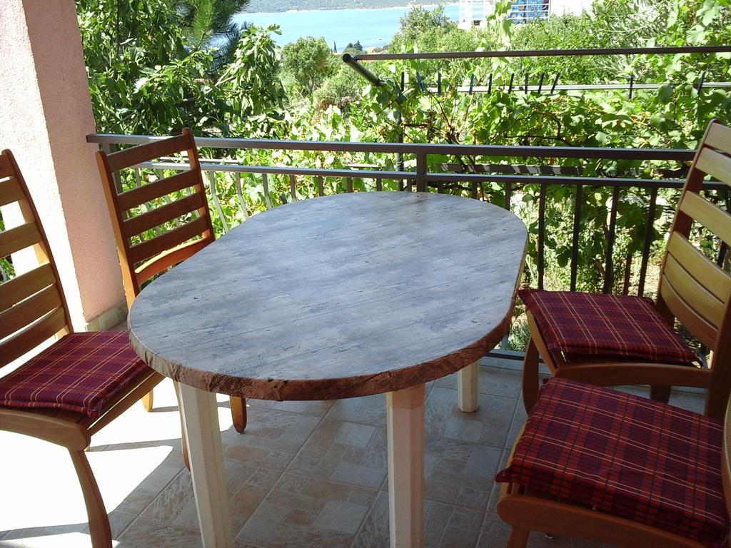 Apartment Vrulje غورني كارين المظهر الخارجي الصورة