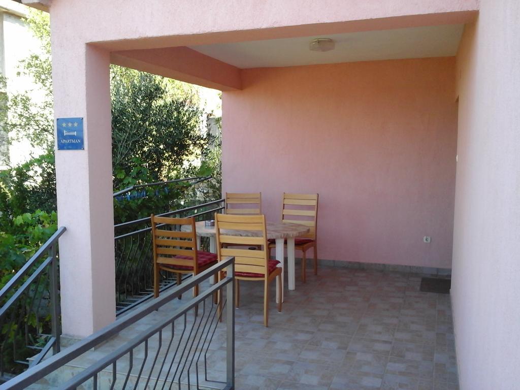 Apartment Vrulje غورني كارين المظهر الخارجي الصورة