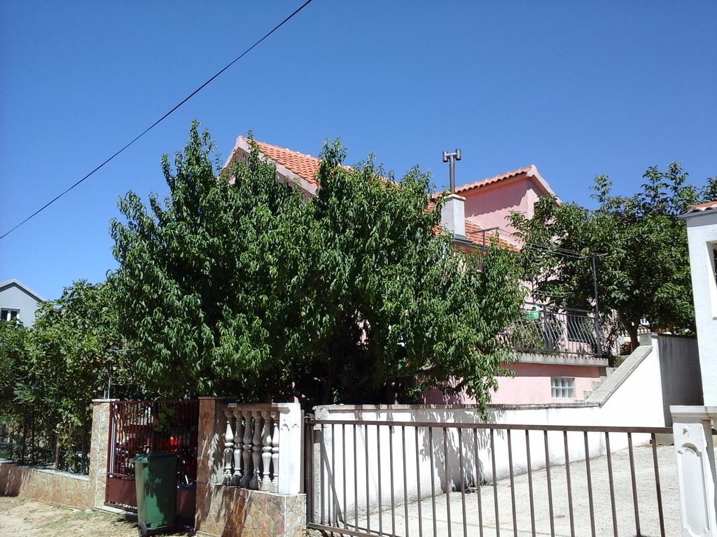 Apartment Vrulje غورني كارين المظهر الخارجي الصورة